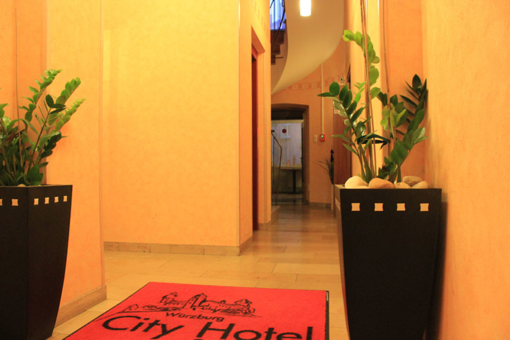 City Hotel Schonleber Wurzburg Ngoại thất bức ảnh