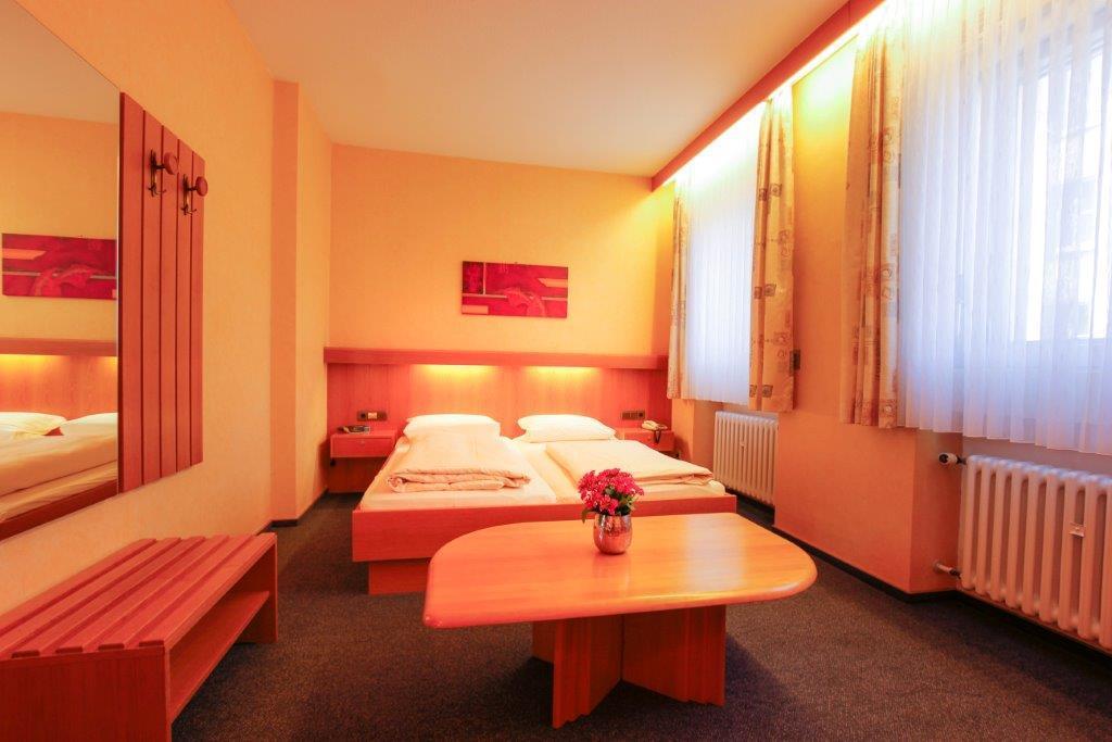 City Hotel Schonleber Wurzburg Ngoại thất bức ảnh